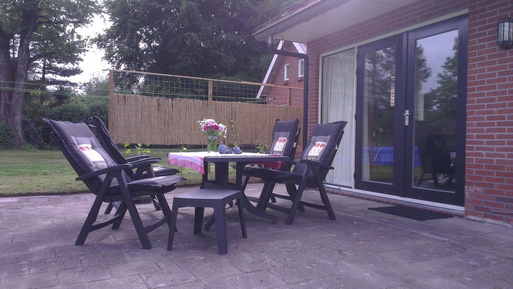 Vakantiehuis "Aan De Zandweg" Roderesch Camera foto