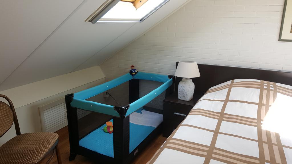 Vakantiehuis "Aan De Zandweg" Roderesch Esterno foto