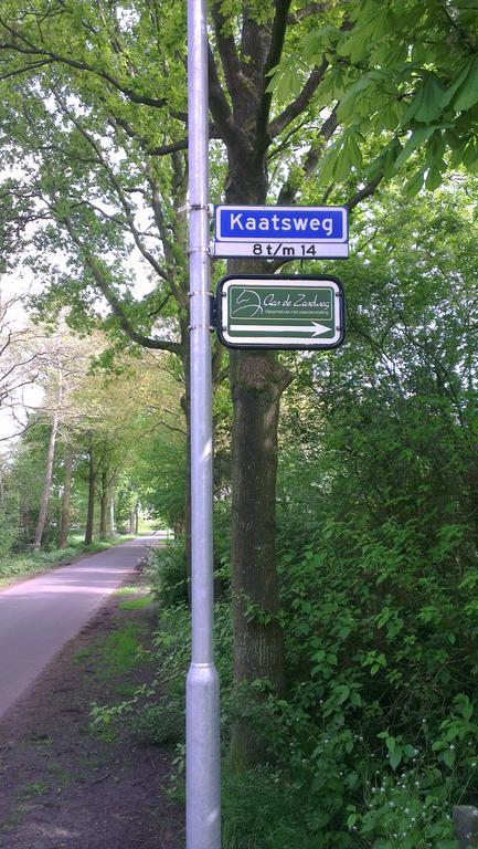 Vakantiehuis "Aan De Zandweg" Roderesch Esterno foto